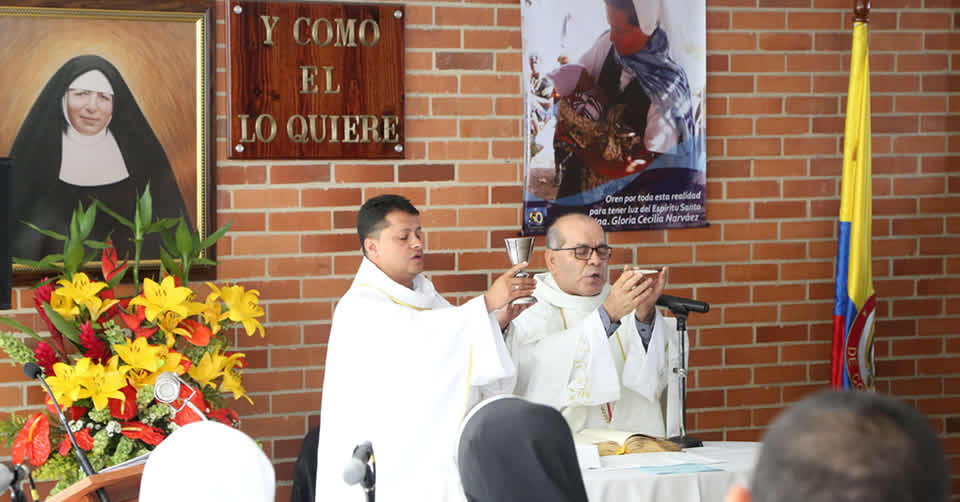 EUCARISTÍA Y HOMENAJE A LA BEATA MARÍA CARIDAD BRADER