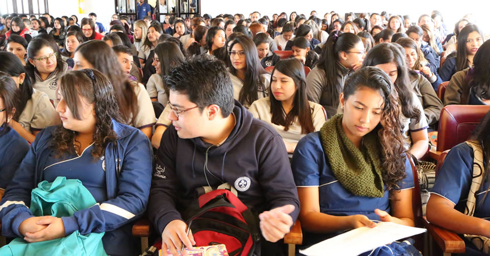 ESTUDIANTES DE PRÁCTICA EN SALUD SE CAPACITAN EN RIESGOS BIOLÓGICOS